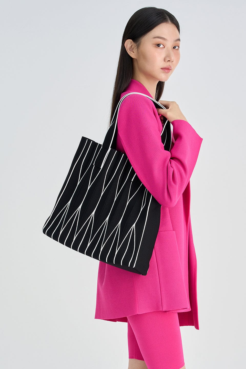 RVN Bag M Origami Pleated Medium Knit Bag