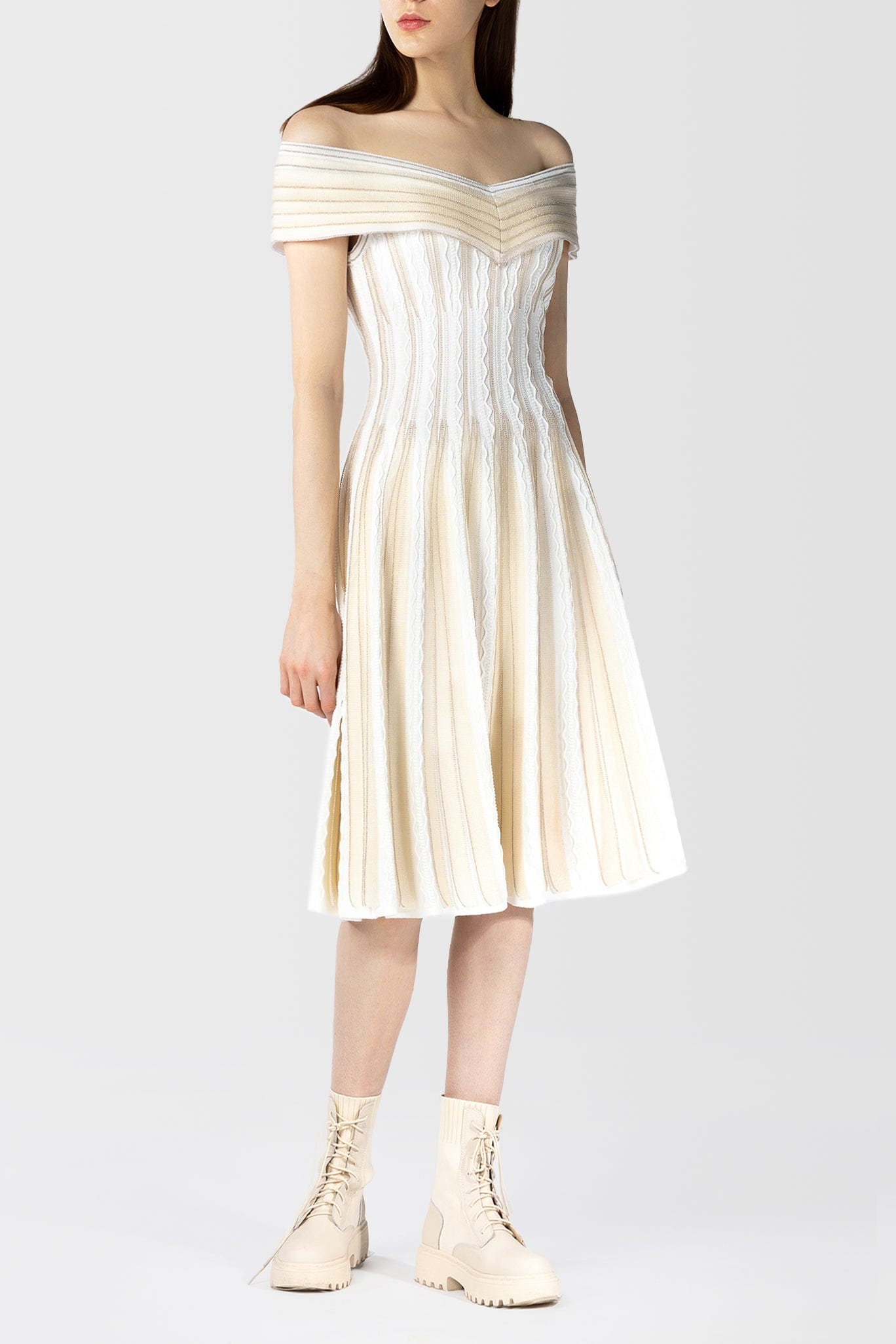 Ruffle Off-Shoulder Knit Dress(Ivory) M / Ivory Ruffle Off-Shoulder Knit Dress(Ivory) M / Ivory